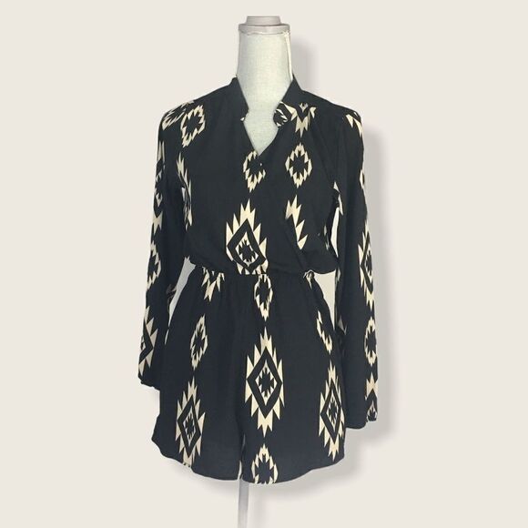 Miss Chievous Black Aztec Print Romper Size S - Picture 2 of 4